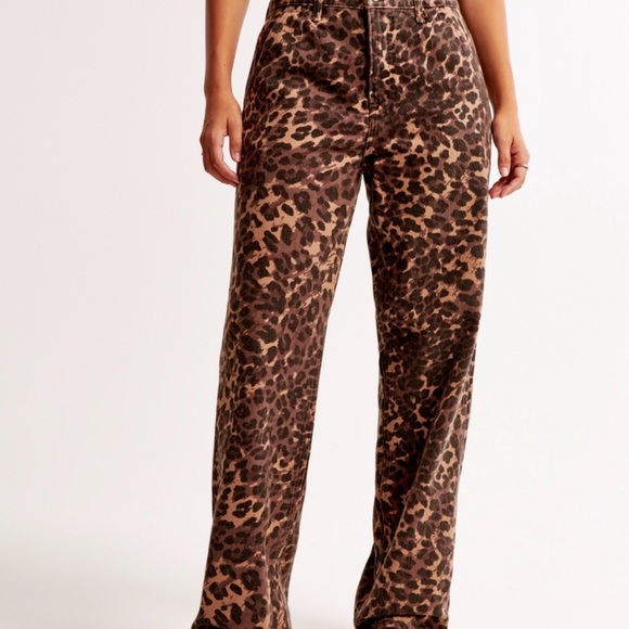Abercrombie & Fitch Pants - Abercrombie & Fitch Leopard Print Slouchy Jeans